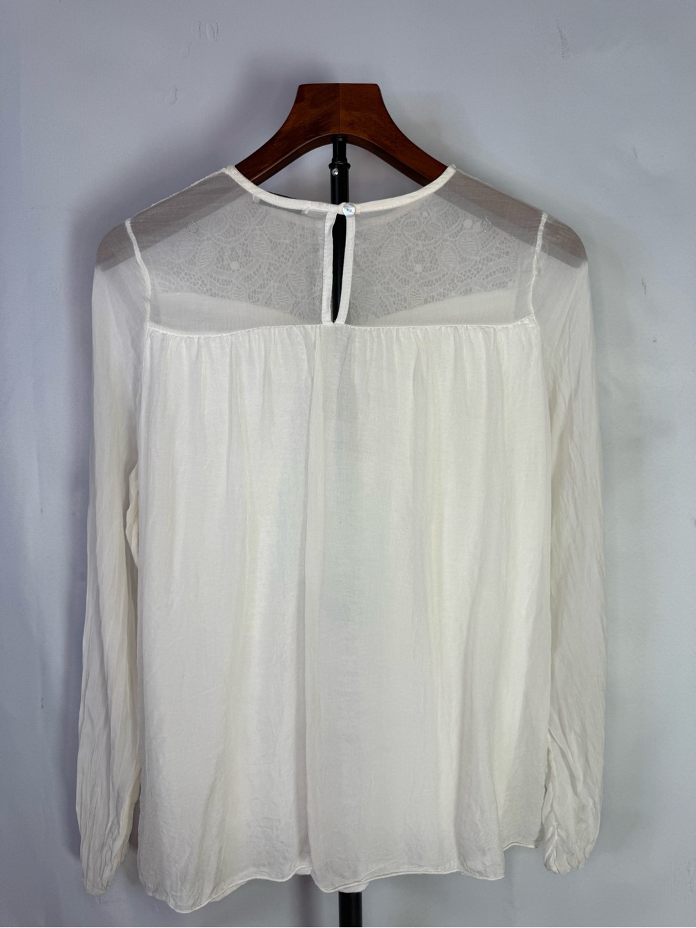Tendenze - Silk Cream Lace Yoke Long-Sleeve Blouse - Size S - Picture 5 of 7